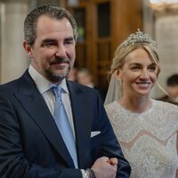 Nicolás de Grecia y Chrysi Vardinoyannis con la Tiara del Corsario en su boda