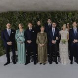 Foto oficial de la Familia Real Griega en la boda de Nicolás de Grecia y Chrysi Vardinoyannis