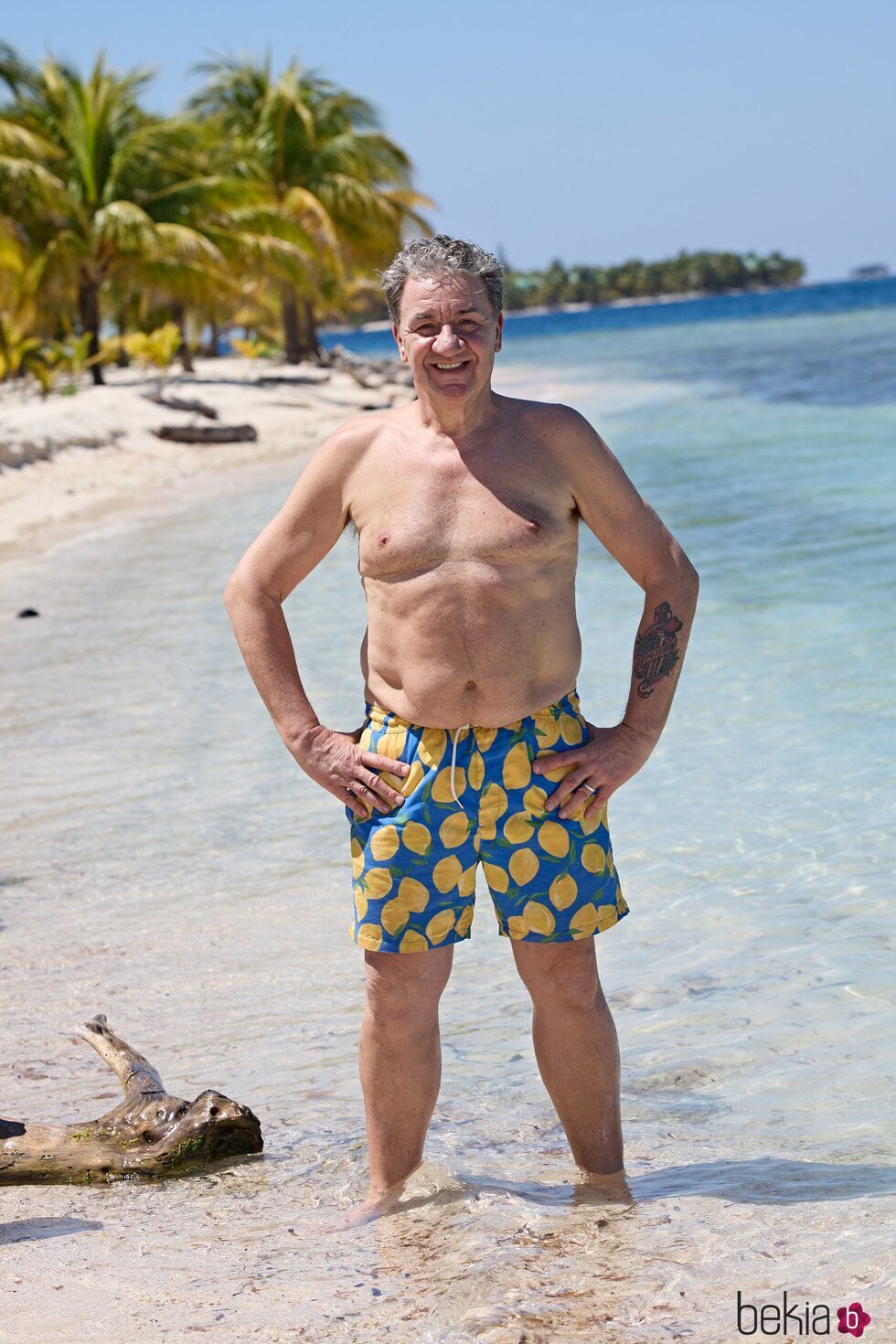 Koldo Royo posando en bañador en 'Supervivientes 2025'