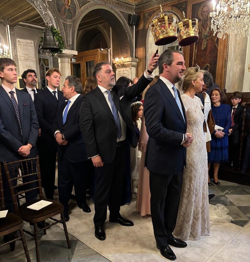 Nicolás de Grecia y Chrysi Vardinoyannis en el rito de las coronas en su boda