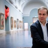 Javier Sierra en el interior del Museo del Prado