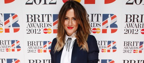 Caroline Flack en los premios Brit 2012