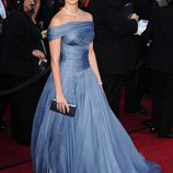 Penélope Cruz en la alfombra roja de los Oscar 2012