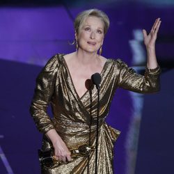 Meryl Streep recoge su Oscar 2012 a la Mejor Actriz