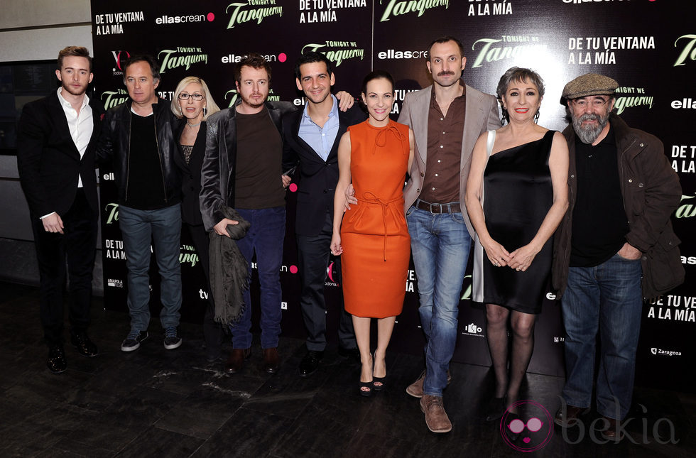 Pablo Rivero, Fran Perea, Paula Ortiz, Luisa Gavasa y Álex Angulo en el estreno de 'De tu ventana a la mia'