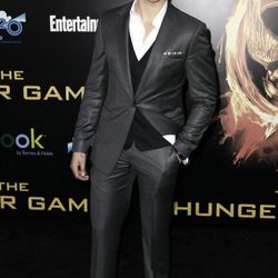 Alexander Ludwig en el estreno de 'Los juegos del hambre' en Los Ángeles