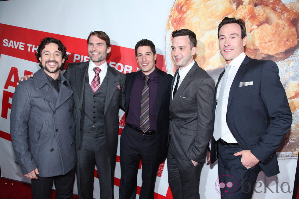 Thomas Ian Nicholas, Seann William Scott, Jason Biggs, Eddie Kaye Thomas y Chris Klein