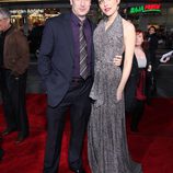 Jason Biggs y Jenny Mollen en el estreno de 'American Pie: El Reencuentro'