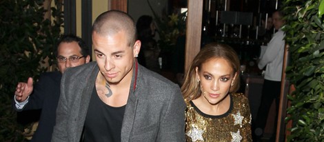 Jennifer Lopez y su novio el bailarín Casper Smart