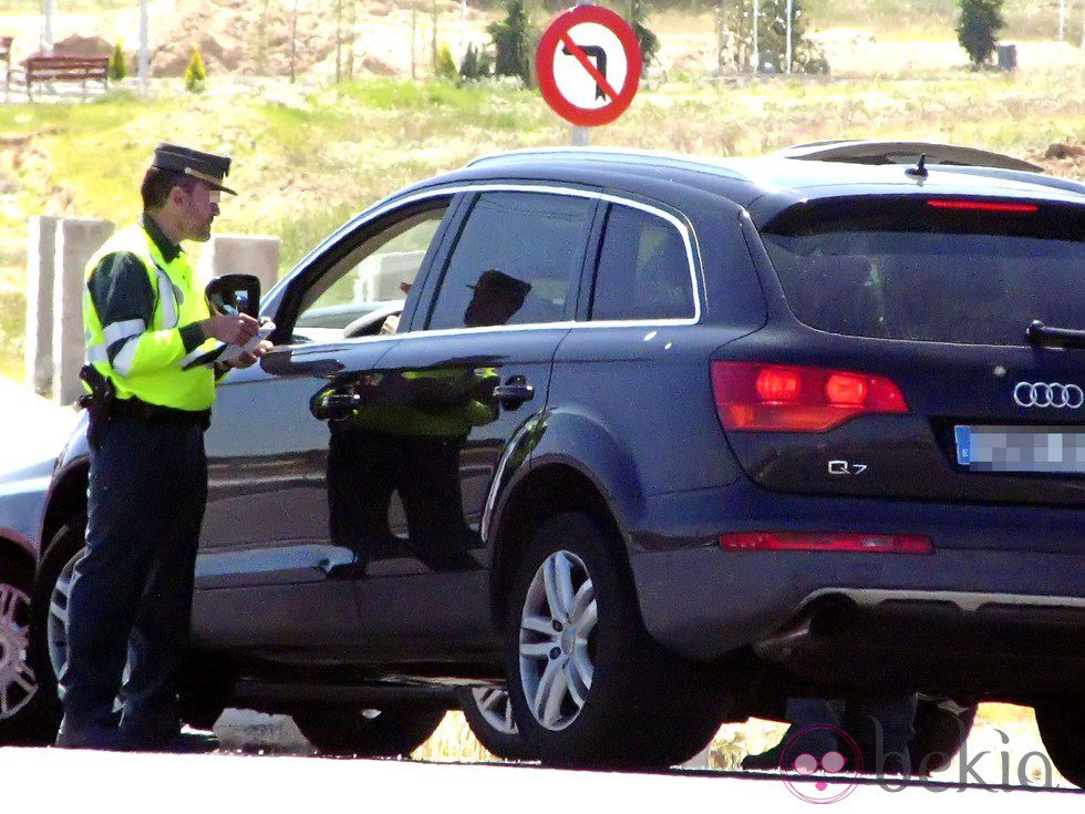 Paula Echevarría multada por mala conducción