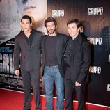 Mario Casas, Alberto Rodríguez y Antonio de la Torre en la premiere de 'Grupo 7' en Sevilla