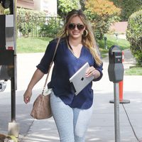 Hilary Duff reaparece tras haber dado a luz a su primer hijo