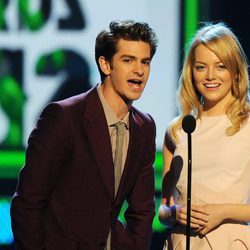 Andrew Garfield y Emma Stone en la gala de los Kids Awards