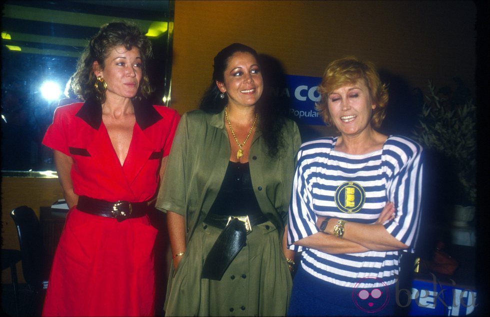 Mila Ximénez, Encarna Sanchez e Isabel Pantoja