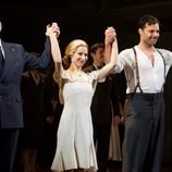 Michael Cerveris, Elena Roger y Ricky Martin en el estreno de 'Evita'