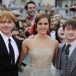 Rupert Grint, Emma Watson y Daniel Radcliffe en el estreno de Harry Potter en Londres