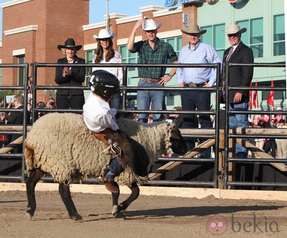 Los Duques de Cambridge en la Calgary Stampede