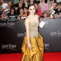 Emma Watson, de dorado en Nueva York