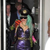 Lady Gaga fiel a su estilo en Sidney