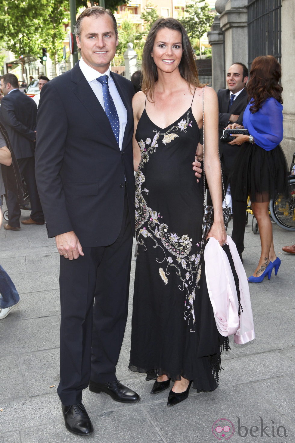 Isabel Aboy y su marido Javier en la boda de Irene Villa