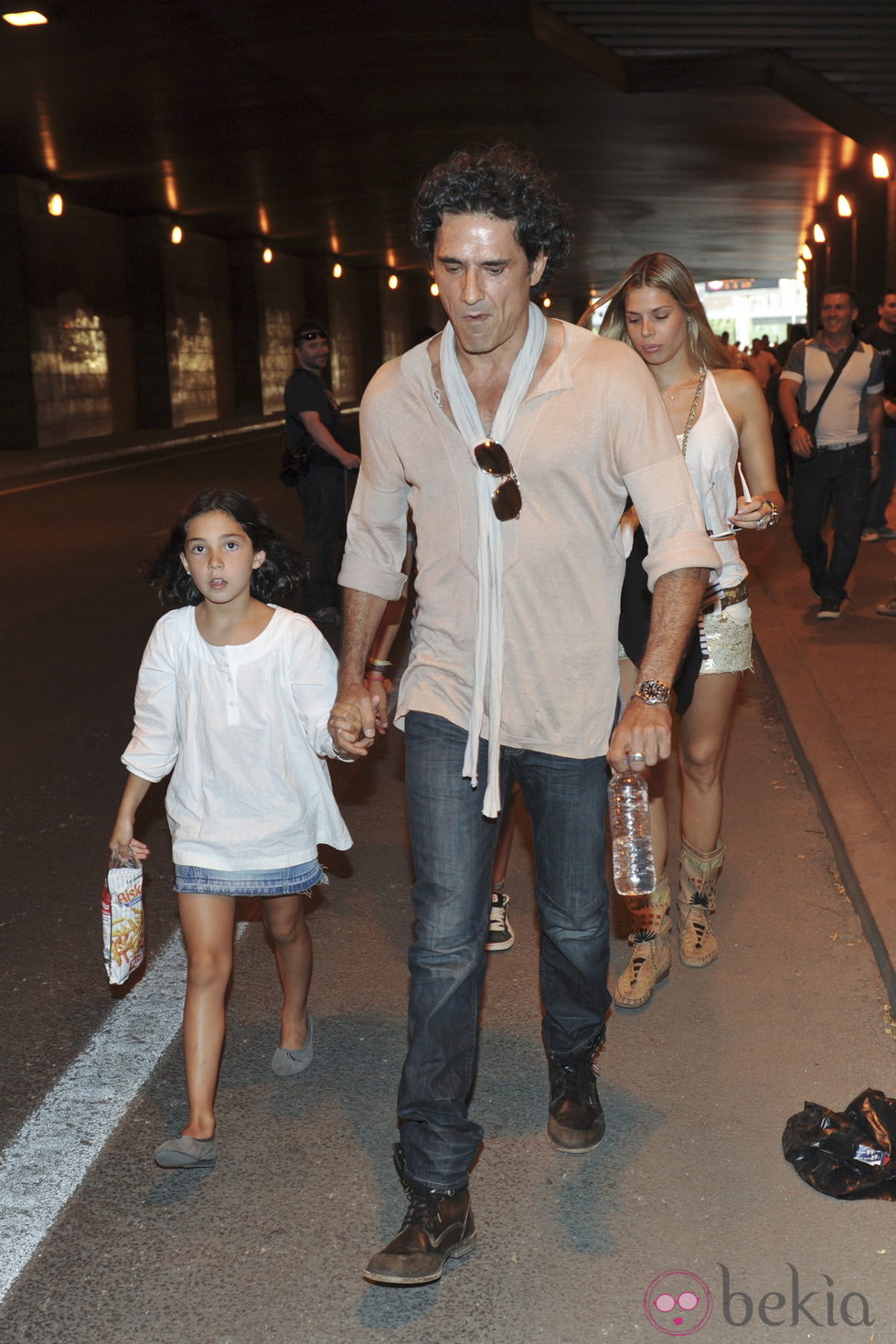 Jesús Cabanas y su hija en el concierto de Black Eyed Peas en Madrid