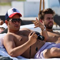 Gerard Piqué descansa en una hamaca junto a sus amigos en Miami