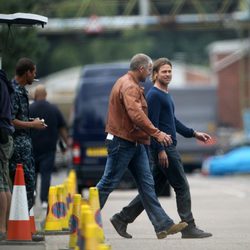 Brad Pitt en un descanso del rodaje de 'World War Z' en Londres