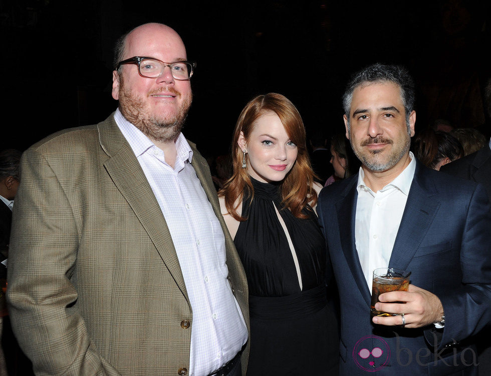 Emma Stone junto a Glenn Ficarra y John Requa en el estreno de 'Crazy, Stupid, Love'