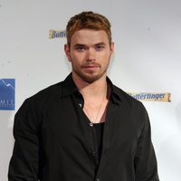 Kellan Lutz de 'Crepúsculo' en Comic-Con 2011