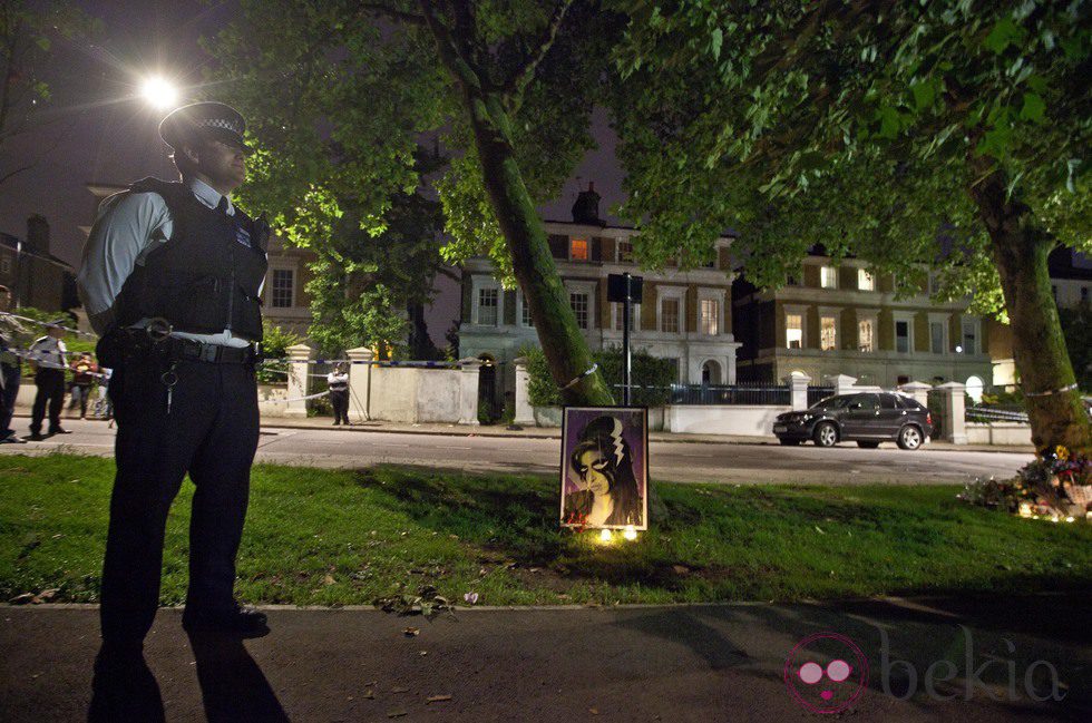 Velas en honor a Amy Winehouse