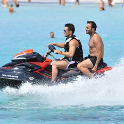 David Bustamante en moto de agua en Formentera