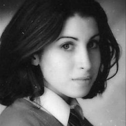 La colegiala Amy Winehouse