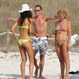 Sete Gibernau presume de torso desnudo ante su novia en Formentera