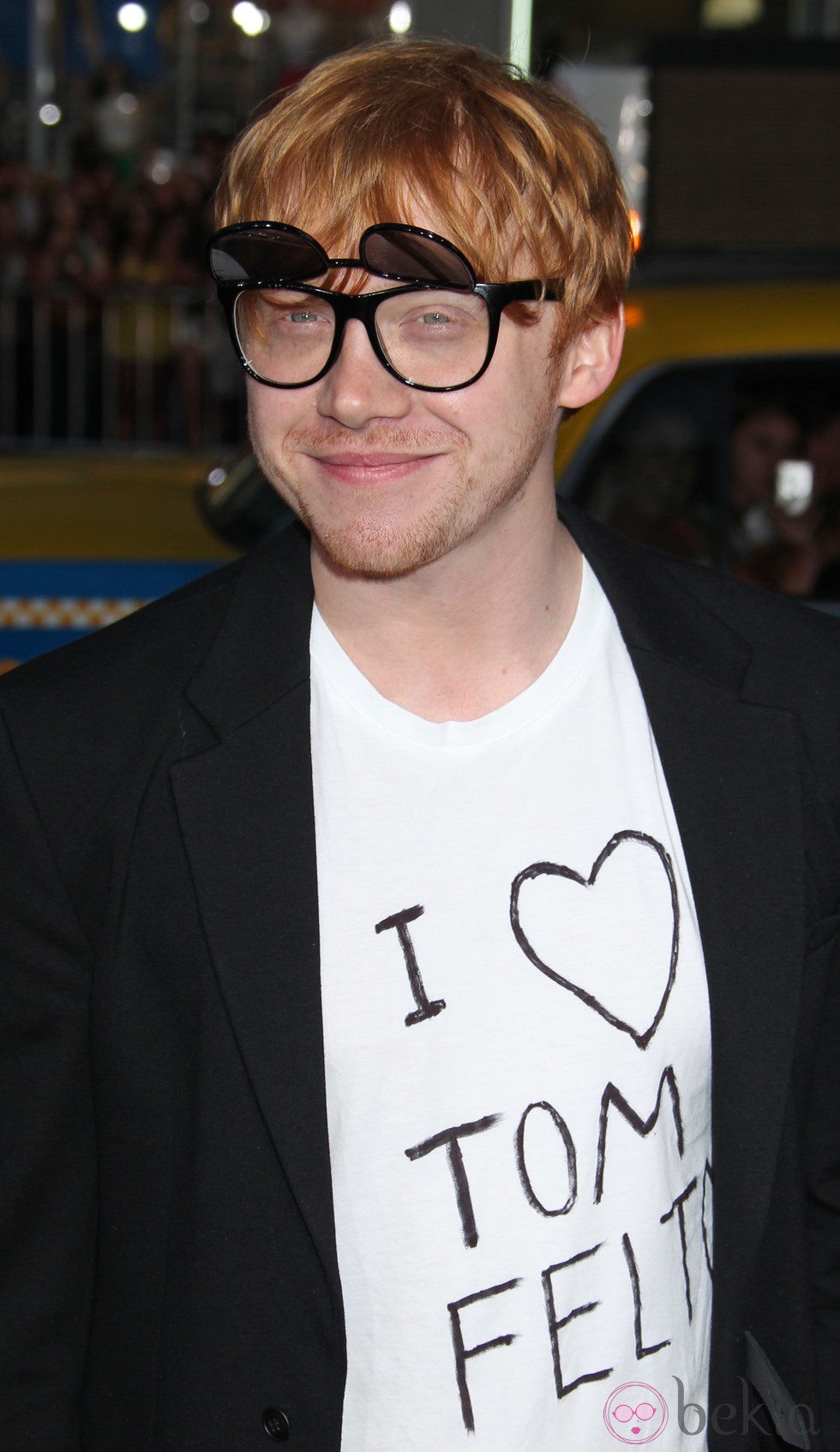 Rupert Grint con unas originales gafas de sol en el estreno de 'El origen del Planeta de los Simios'