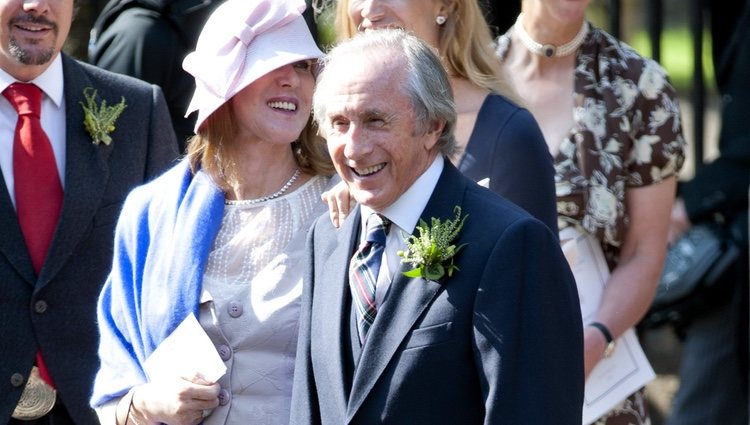 Jackie Stewart con falda escocesa