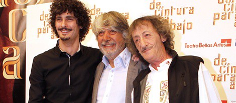 Antonio Pagudo, Ricardo Arroyo y Eduardo Gómez en el estreno de 'De cintura para abajo'