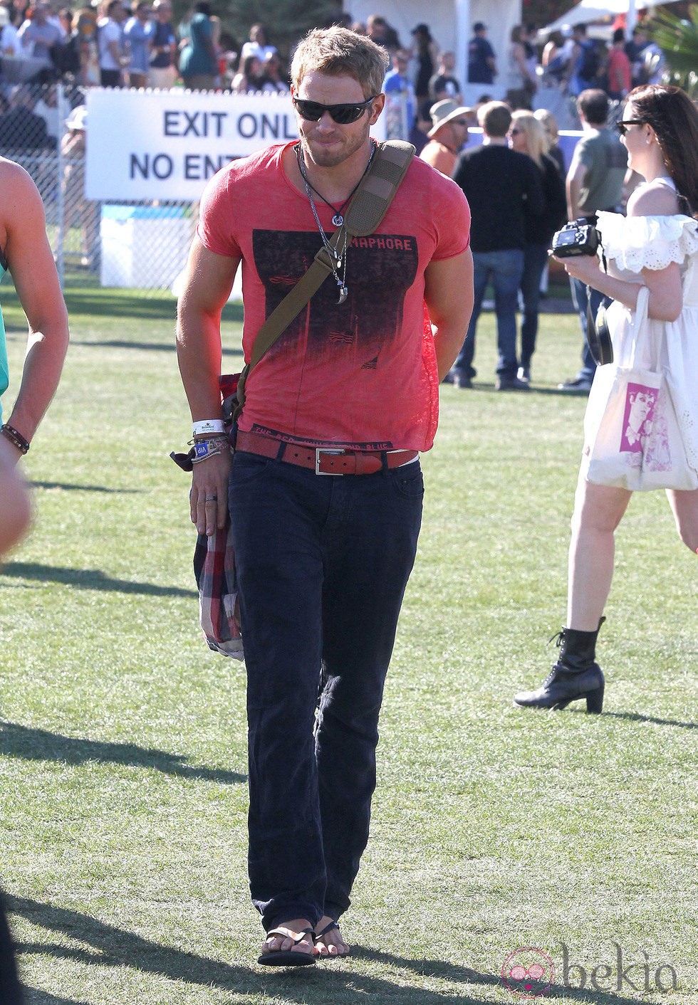 Kellan Lutz en el Festival Coachella