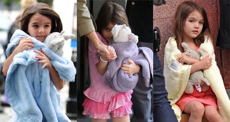 Suri Cruise se tapa con su manta favorita