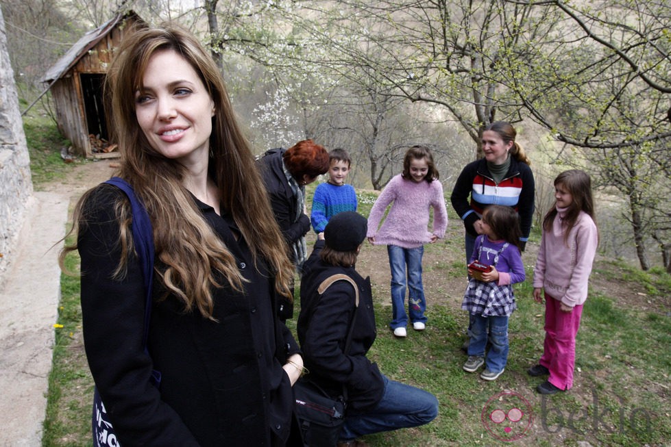 Angelina Jolie durante una de sus visitas a Sarajevo