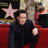 John Cusack en el paseo de la fama de Hollywood