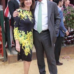 Ana Rosa Quintana y su marido Juan Muñoz en la Feria de Abril de Sevilla 2012