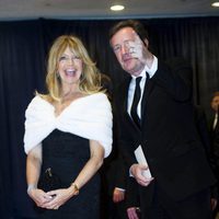 Goldie Hawn y Piers Morgan en la cena de corresponsales de Obama