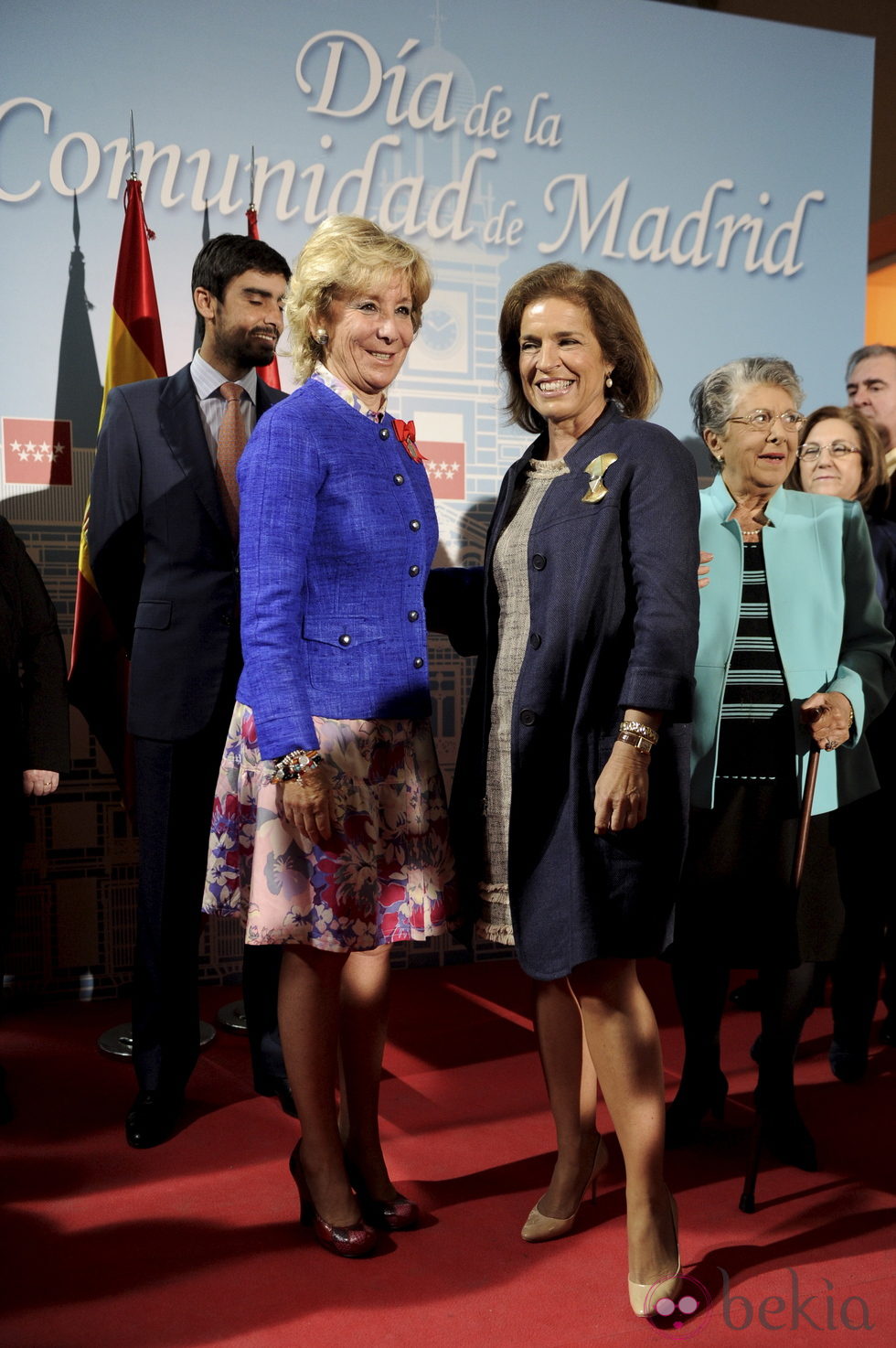 Esperanza Aguirre y Ana Botella el Día de la Comunidad de Madrid 2012