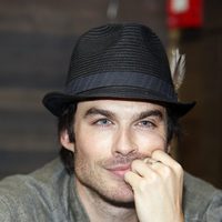 Ian Somerhalder sonríe en la BloodyNightCon de Barcelona