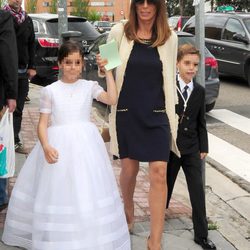 Lydia Bosch celebra la Primera Comunión de sus hijos