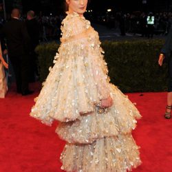 Florence Welch en la alfombra roja de la Gala del MET 2012