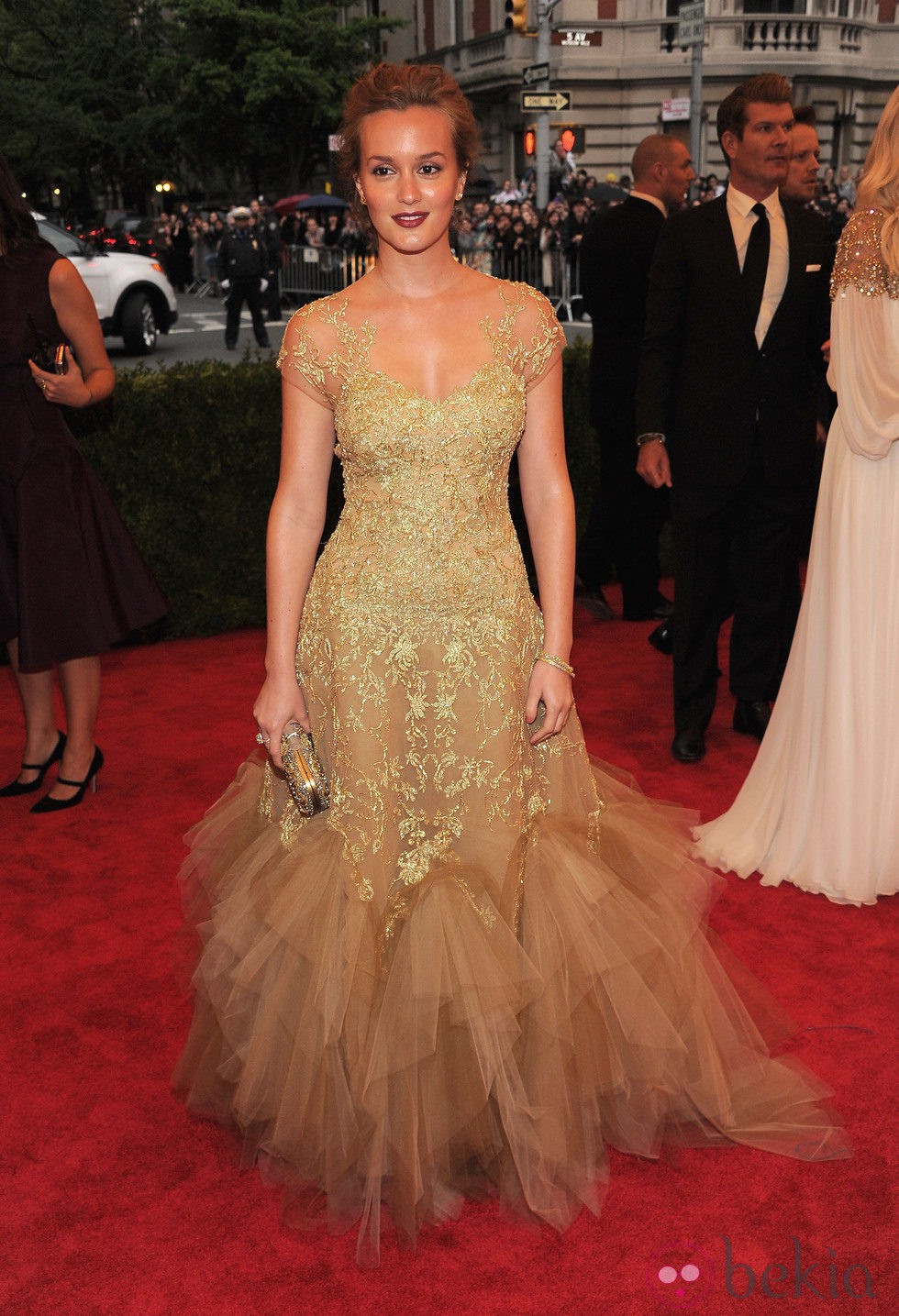 Leighton Meester en la alfombra roja de la Gala del MET 2012