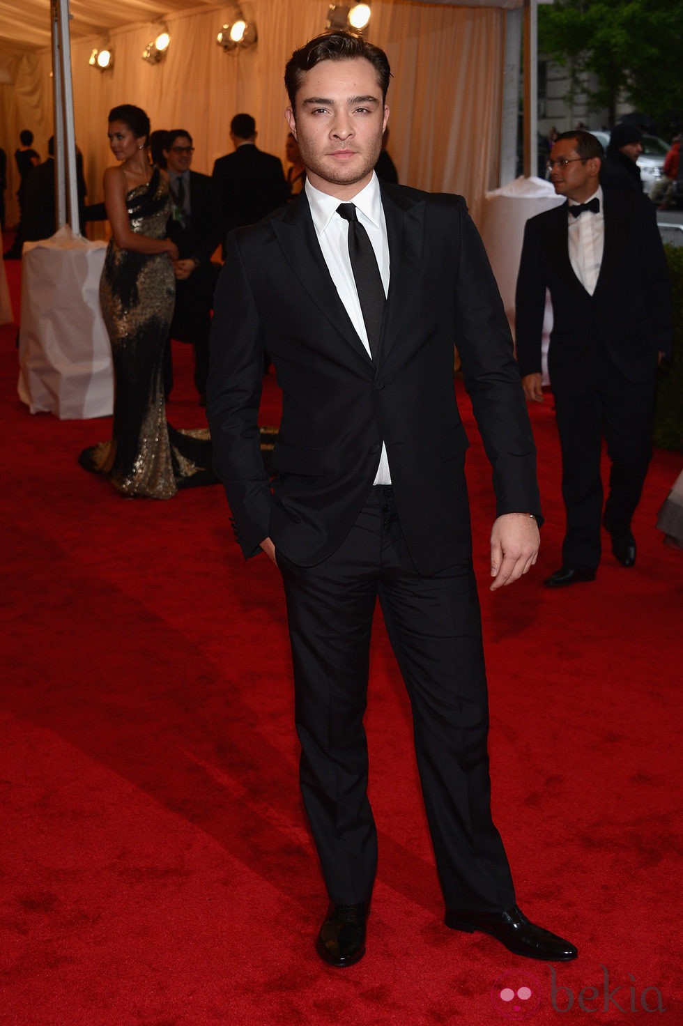 Ed Westwick en la alfombra roja de la Gala del MET 2012