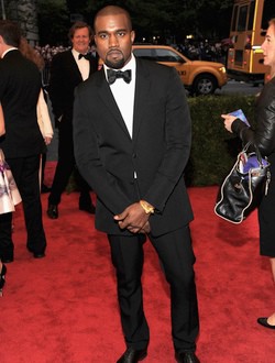 Kanye West en la alfombra roja de la Gala del MET 2012