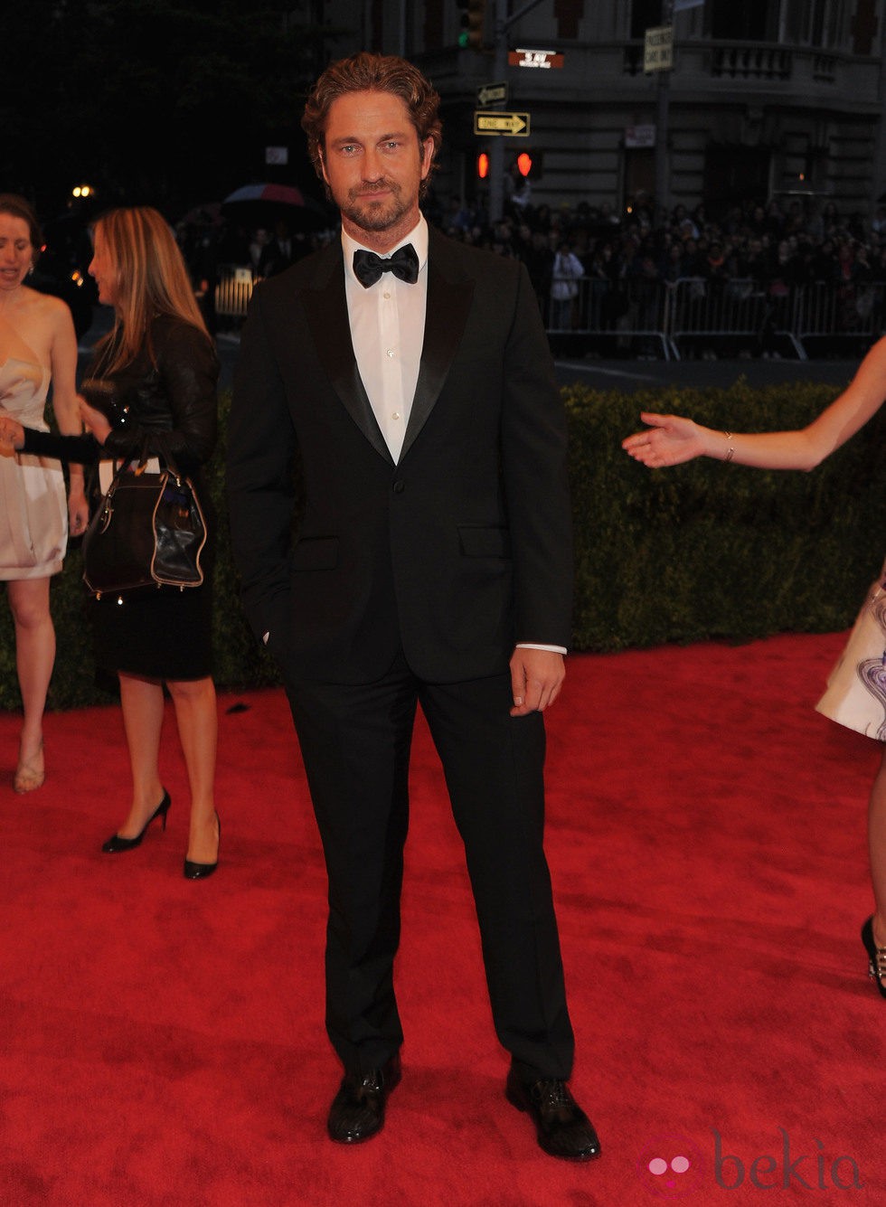 Gerard Butler en la alfombra roja de la Gala del MET 2012